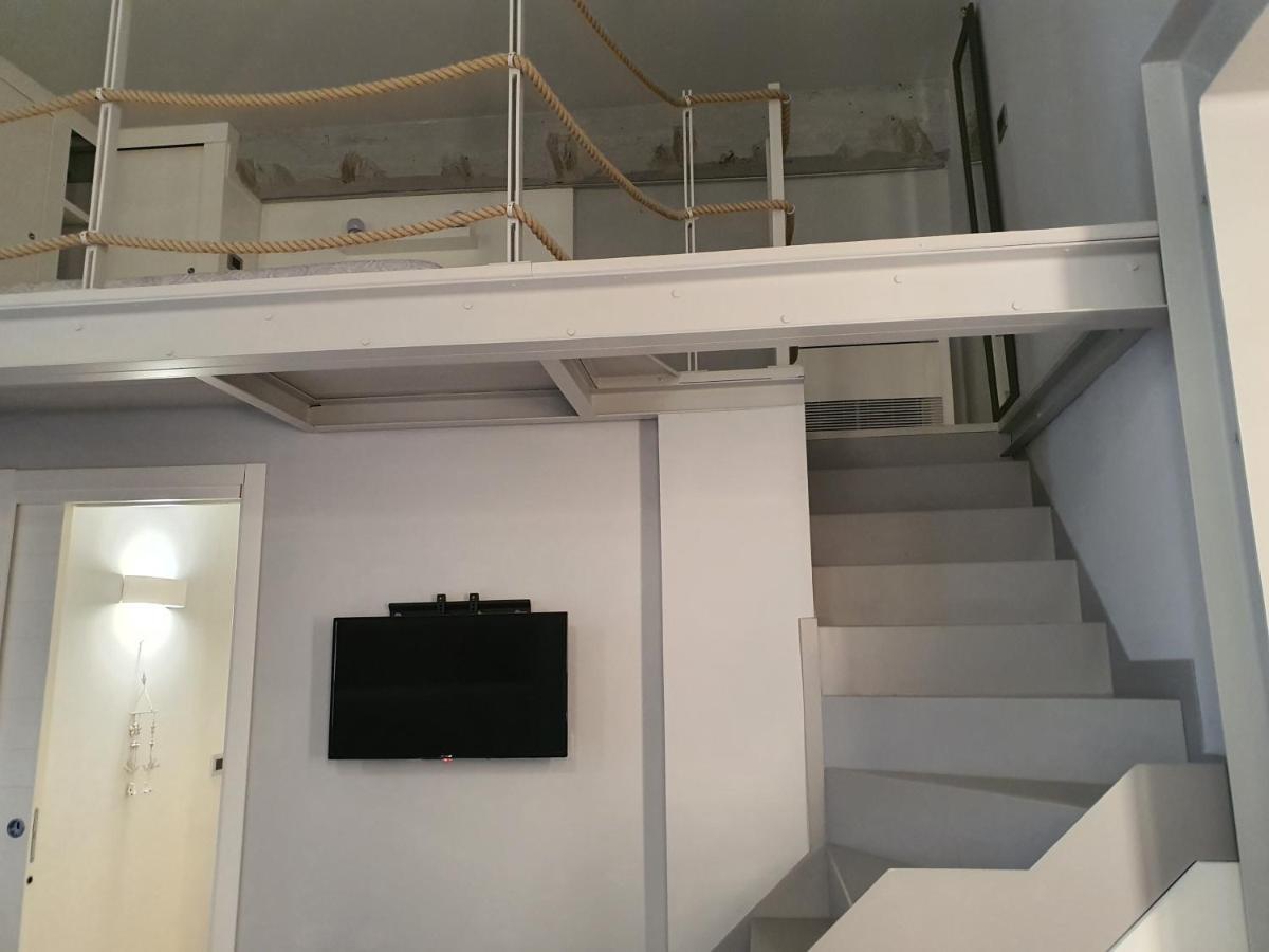 La Casa Di Tommy Apartment Rapallo Exterior photo